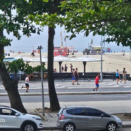 Leme De Frente Para O Mar Na Quadra Gourmet Da Atlantica 里约热内卢 外观 照片